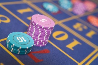 Digit selection and prediction entry Digit selection screen for Ekor Number predictions
